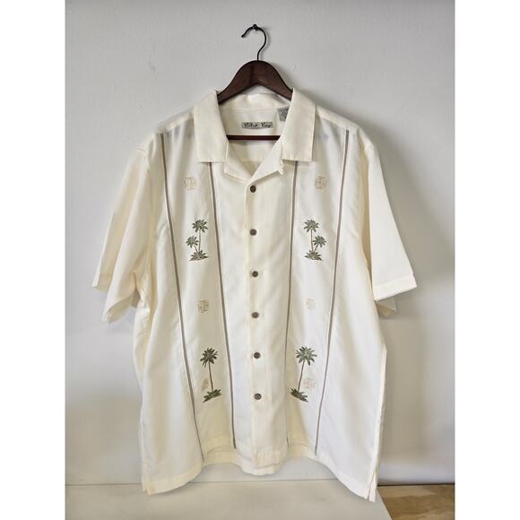 Batik Bay Men's Button front Sz XL Ivory Hawaiian Collared Shirt Palm Beach Sun - Picture 1 of 7